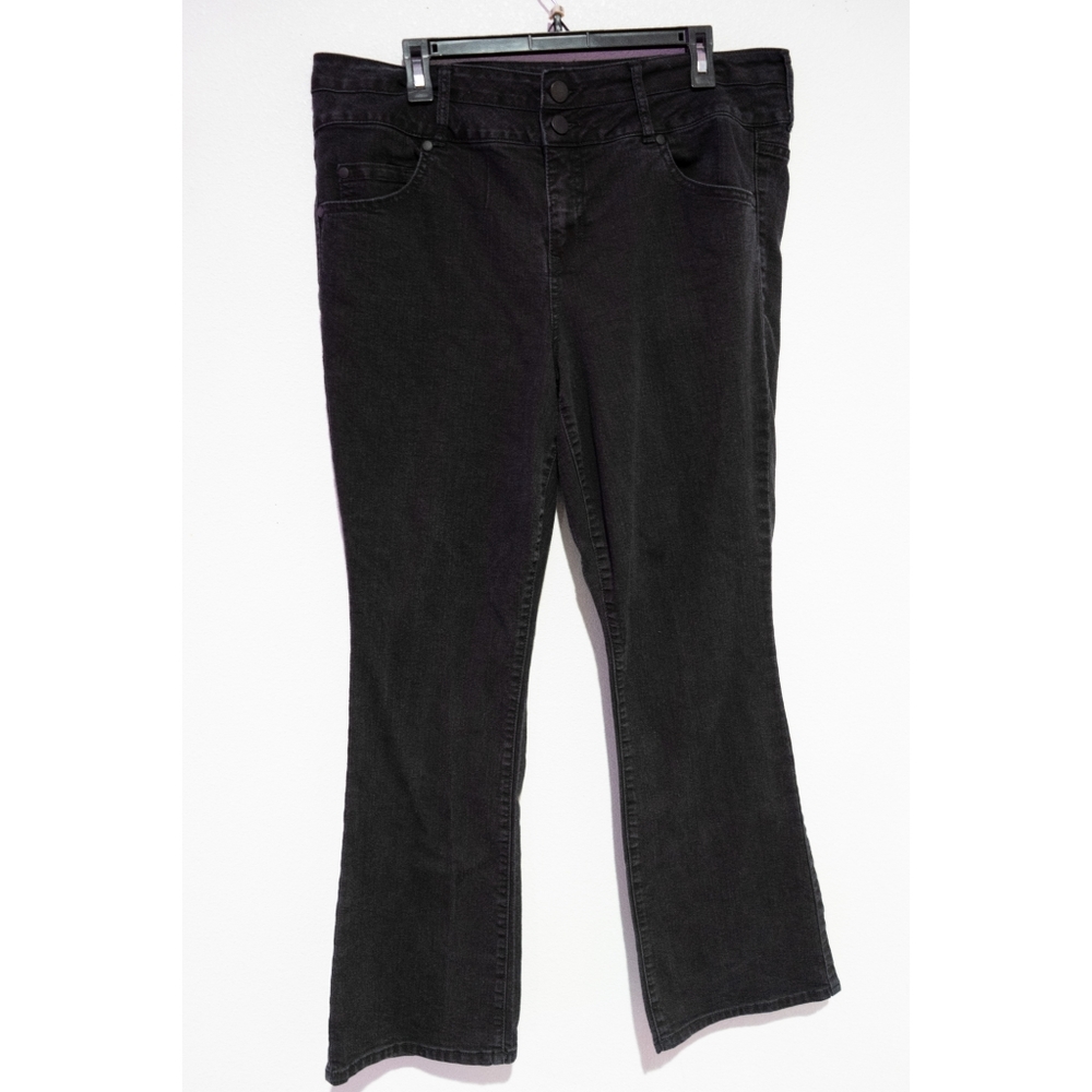Torrid Denim Jeans Black Bootcut size 18 Regular